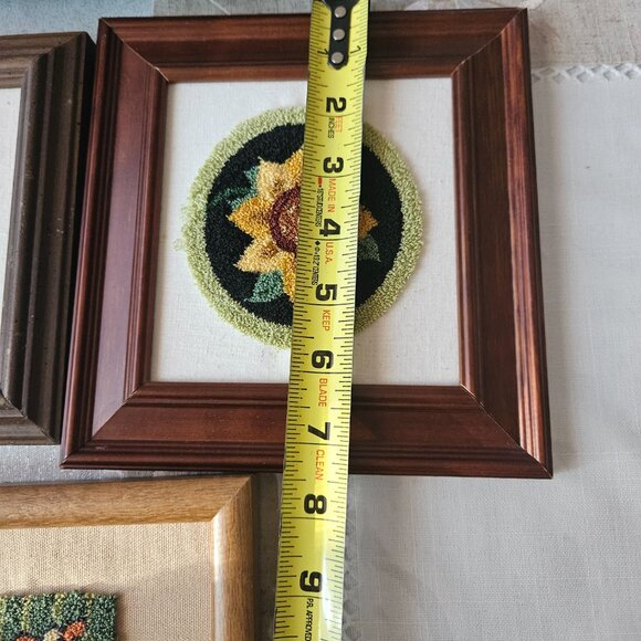 Set of 4 Vintage Embroidered Flower Wall Art - Picture 12 of 16